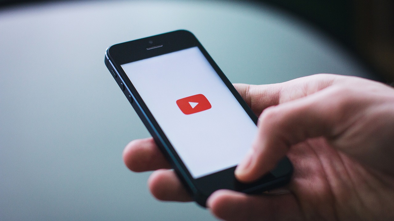 Les sanctions prévues par le droit français pour l'achat de vues sur YouTube