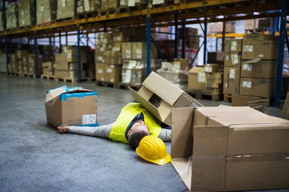Accident de travail : les obligations de l'employeur en matière de prévention des risques liés à l'exposition aux poussières