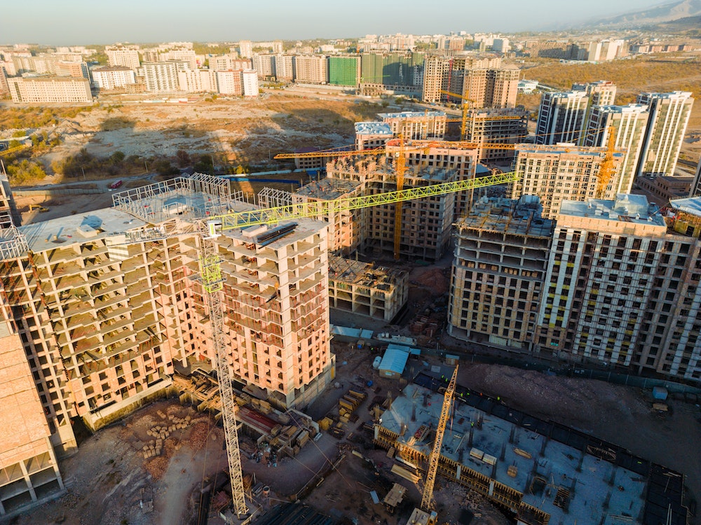 La responsabilité légale des informations sur le panneau de chantier