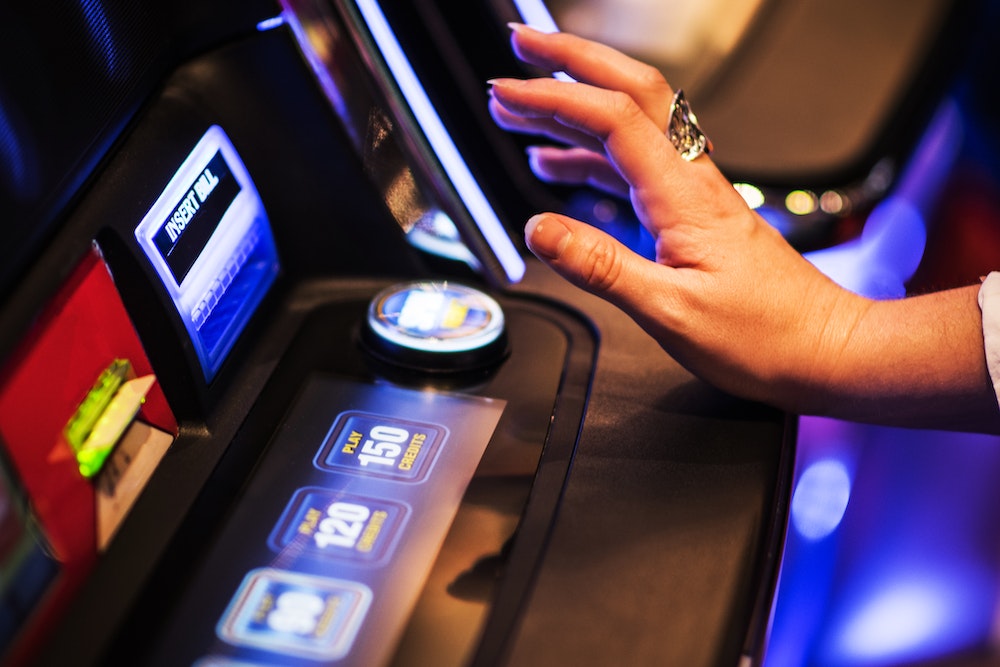 Les implications légales des tours bonus sur les machines à sous en ligne