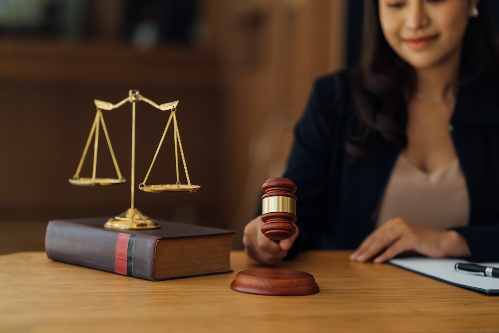 Les apports de l'expertise judiciaire en droit de l'arbitrage commercial