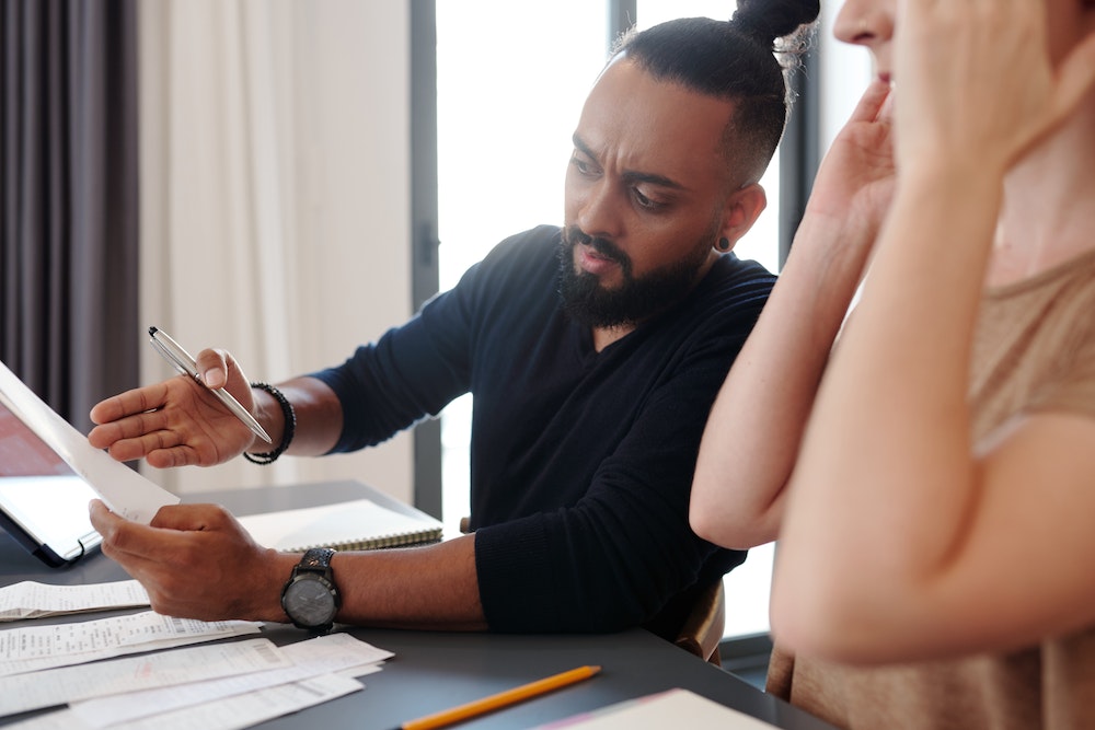 Gestion efficace des factures impayées: Stratégies juridiques et conseils d'expert