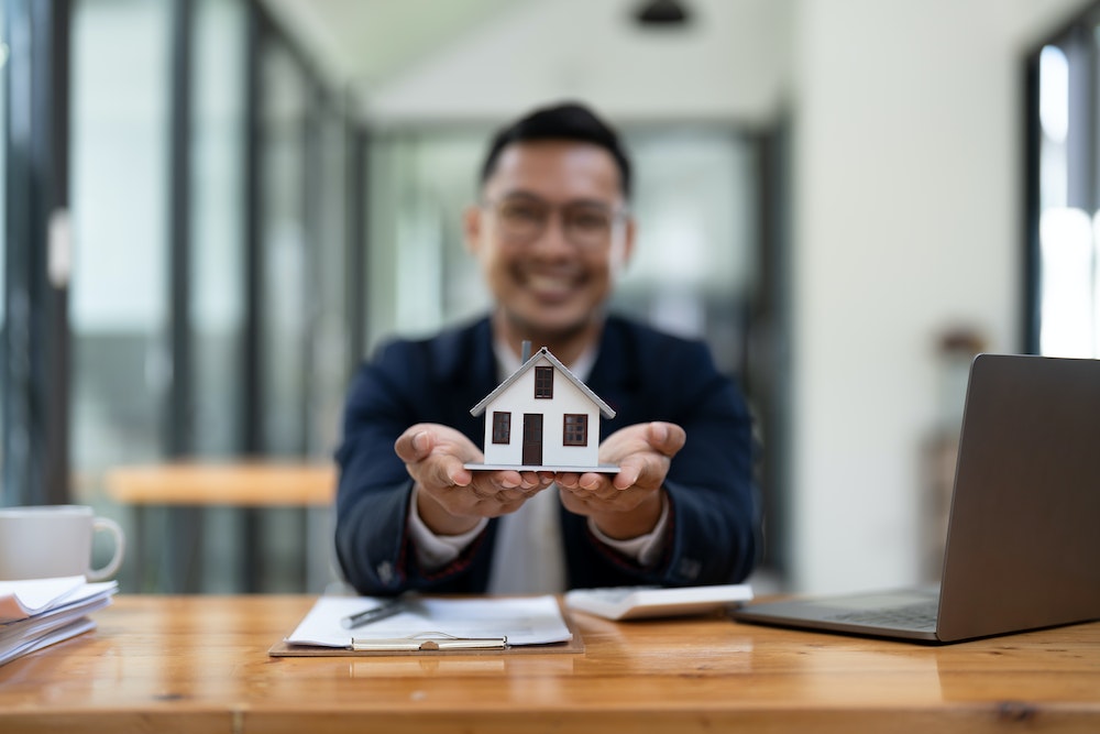 La loi Hoguet et l'estimation immobilière : un cadre légal incontournable