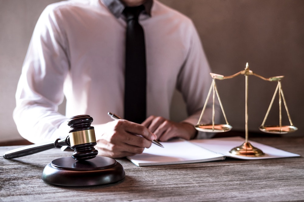 Pratiques commerciales restrictives de concurrence : enjeux, régulation et conseils juridiques
