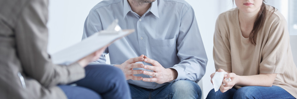 Divorce judiciaire ou à l'amiable: lequel choisir et comment procéder?