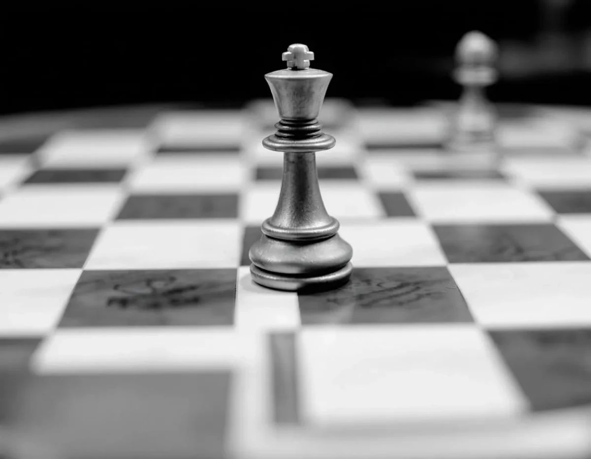 Quand l'urbanisme devient un jeu d'échecs : stratégies de détournement et parade juridique en 2025